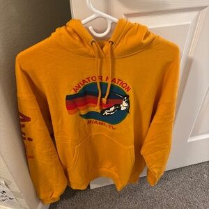 Aviator nation gold pullover nwt small